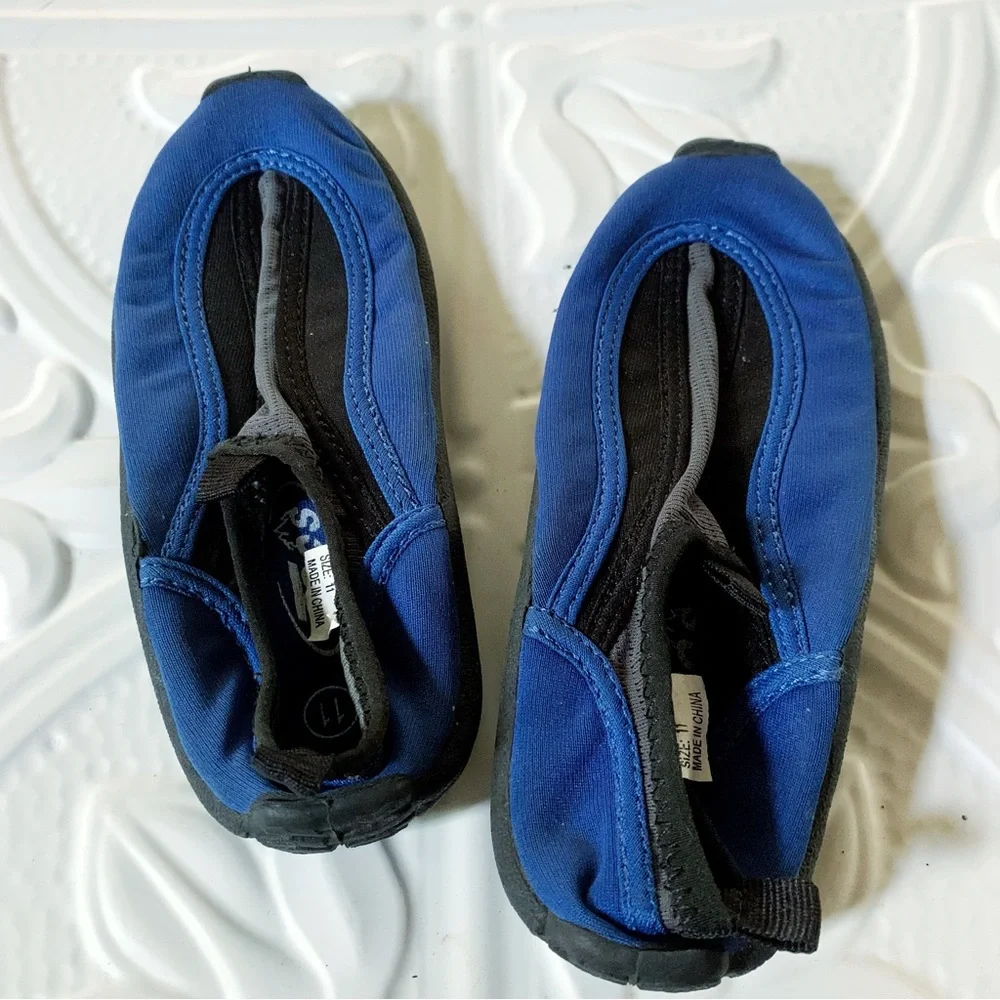 TECS Boys Neoprene Water Shoe Size 11
